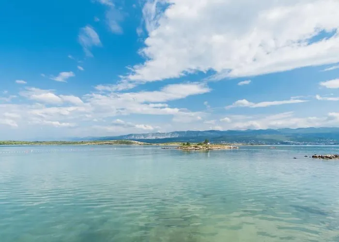 Apartamento Grosse In Mit Moebliertem Balkon By Interhome *