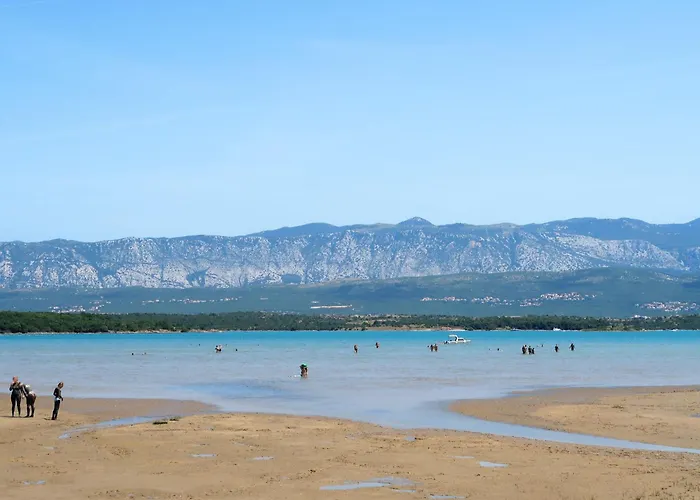 Grosse In Mit Moebliertem Balkon By Interhome Apartamento *