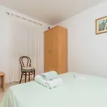 Grosse In Mit Moebliertem Balkon By Interhome Apartament