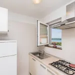 Grosse In Mit Moebliertem Balkon By Interhome Apartament *